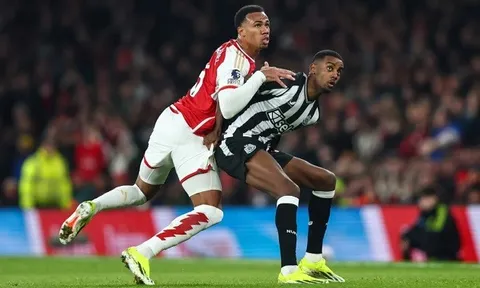 Ian Wright nêu tên tiền đạo sẽ giúp Arsenal vô địch Premier League