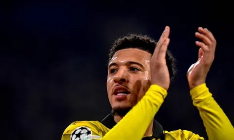 Erik ten Hag bất ngờ khen ngợi Jadon Sancho
