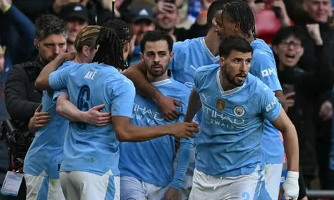 Bernardo Silva thừa nhận sự mệt mỏi của Manchester City