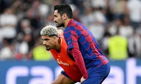 Ronald Araujo lên tiếng về mối quan hệ với Ilkay Gundogan
