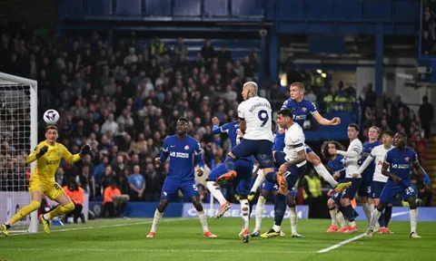 5 điều người hâm mộ bàn tán sau trận Chelsea 2-0 Tottenham