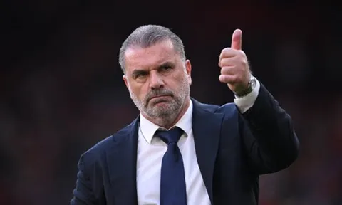 Ange Postecoglou khiến Arsenal "mừng thầm"