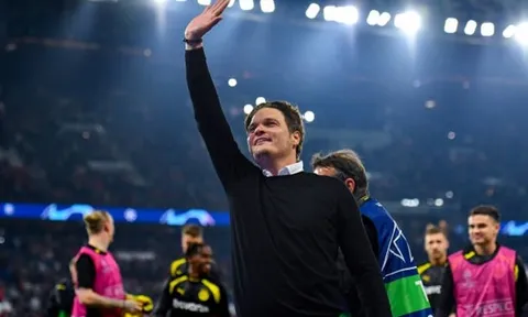 Edin Terzic tiết lộ động lực giúp Dortmund tạo kỳ tích