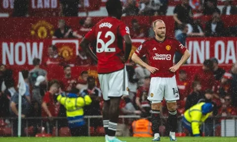 Rooney tố cầu thủ M.U viện cớ trốn thi đấu