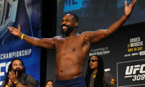 Jon Jones phản pháo cực gắt khi Kamaru Usman dự đoán Brock Lesnar sẽ thắng anh trên sàn đấu vật