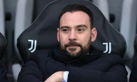 Juve chính thức chia tay Giám đốc