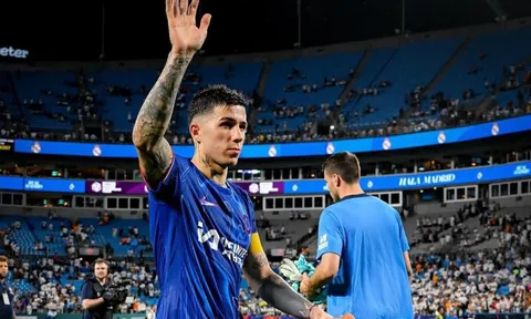 Giữ băng đội trưởng Chelsea, Enzo hỏi ý kiến 3 người