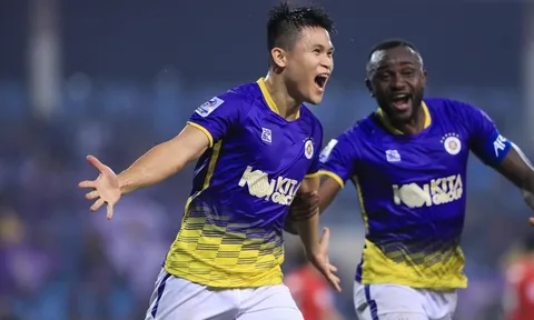 Quang Hải bị loại, Văn Lâm có tên trong top 5 Quả bóng Vàng Việt Nam 2023