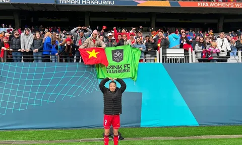 Huỳnh Như lập siêu phẩm giúp Lank chiến thắng, HLV Roberto Mancini chỉ 4 cầu thủ U23 Indonesia nổi bật