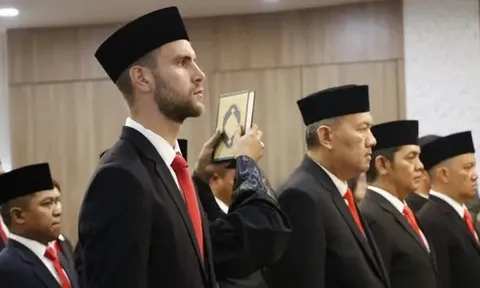 Vụ nhập tịch cựu sao tuyển trẻ Hà Lan gặp biến, lãnh đạo LĐBĐ Indonesia lên tiếng