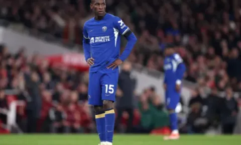Ian Wright chỉ trích 2 ngôi sao 'mất tích' của Chelsea