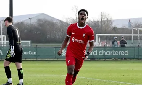 Liverpool thưởng lớn cho ngọc quý