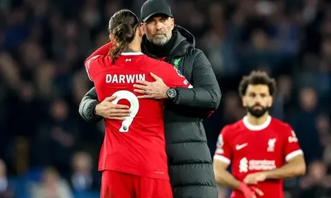 Klopp từ chối sao Chelsea, xem Nunez là chân ái