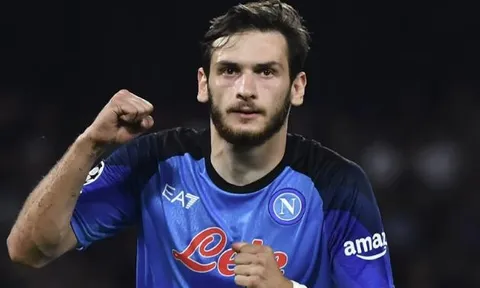 Napoli đổi cầu thủ với Barca