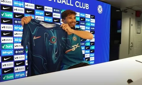 Lộ diện 2 'cạ cứng' của Neto ở Chelsea