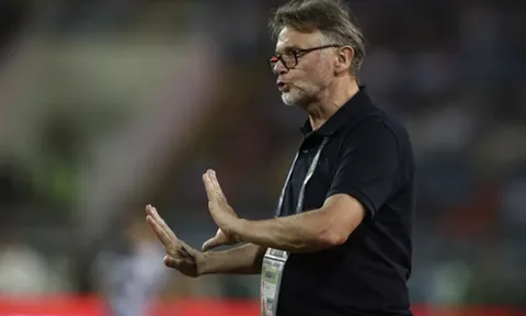 Lộ thời điểm HLV Troussier trở thành sếp lớn ở LĐBĐ Indonesia