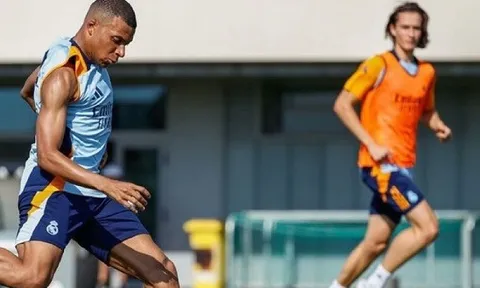 Lời hứa của Mbappe với Joan Martinez