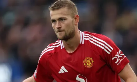 Lý do De Ligt chọn Man Utd