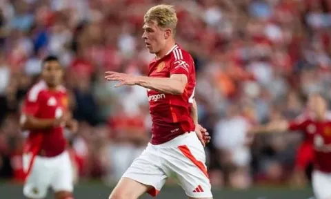Man United xác định kế hoạch cho Toby Collyer và Harry Amass