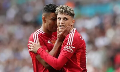 "Cậu ấy là cầu thủ Man United nhất mà họ có trong đội hình của mình"