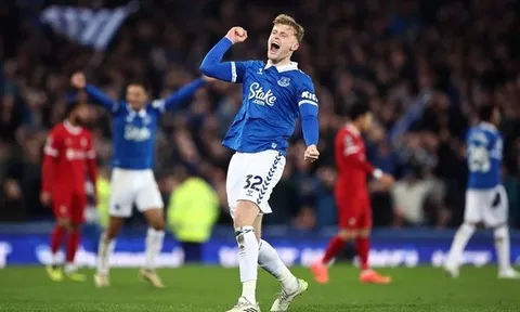 Man Utd "tế thần" Maguire ở thương vụ 70 triệu