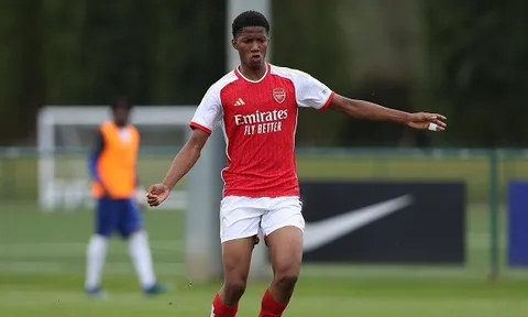 NÓNG! Arsenal đẩy nhanh đàm phán với siêu tiền đạo cấp độ U18