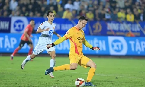 Vòng 16 V-League: Đại chiến đỉnh bảng; HAGL gặp thách thức