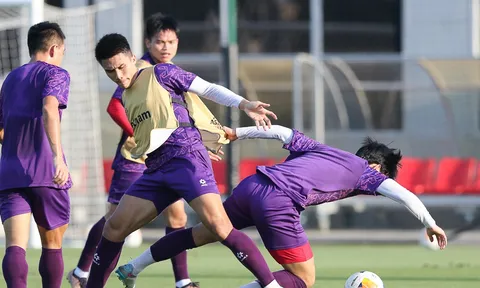 "Nhiều cầu thủ U23 Việt Nam bị tâm lý"