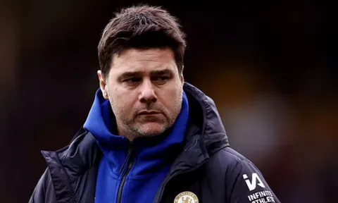 "Chelsea là đội bóng thất bại của năm"
