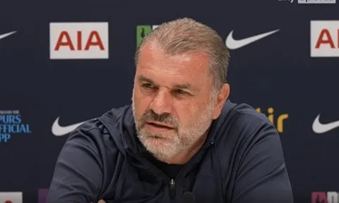 Postecoglou tiếp lửa cho Arsenal bằng lời cảnh báo Man City