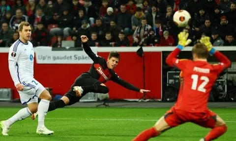 Quá khủng khiếp! Thầy trò Alonso hủy diệt Molde không thương tiếc
