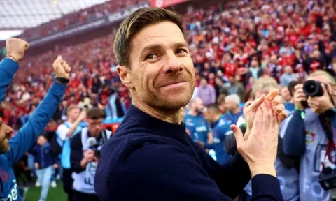 Xabi Alonso đã đúng khi từ chối Liverpool