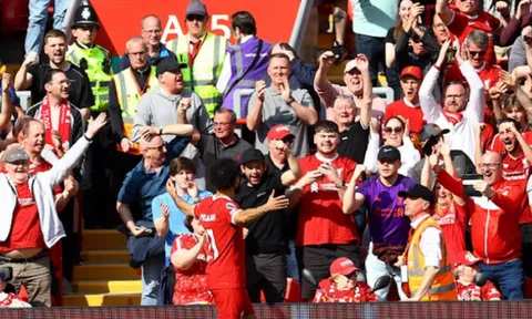 "Tất cả đã mỉm cười với Salah và Klopp"
