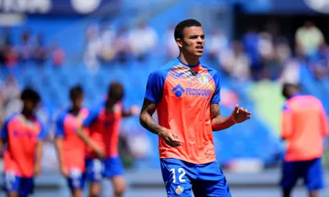 M.U ra giá bán Greenwood