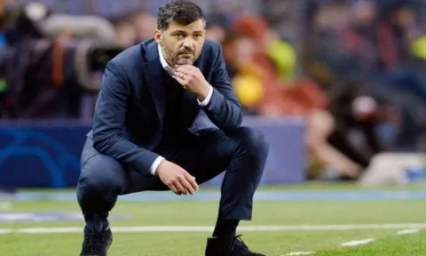 Milan vồ hụt HLV Porto