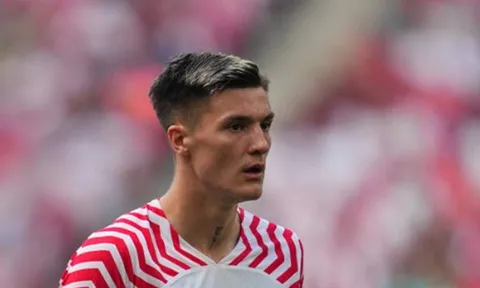 NÓNG! Thực hư vụ Arsenal chiêu mộ Benjamin Sesko