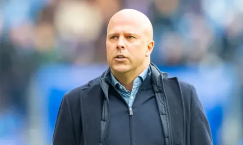 Marco van Basten khen ngợi ƯCV thay thế Klopp
