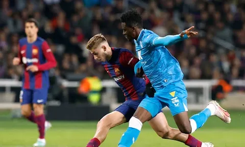 Phó chủ tịch lên tiếng về tình hình của Barcelona