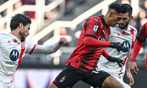 Thắng hủy diệt, AC Milan bỏ xa Napoli