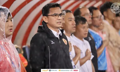 Tiến cử cầu thủ cho Kim Sang-sik, Kiatisuk nói thẳng suy nghĩ