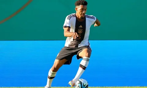 Trung vệ U21 Đức không mặn mà với ĐT Việt Nam