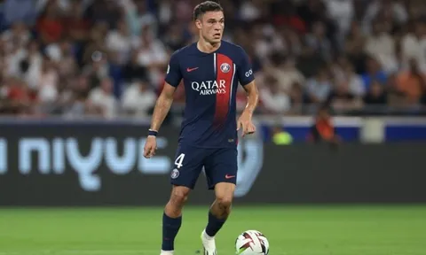 PSG sẵn sàng bán lỗ tiền vệ tài năng