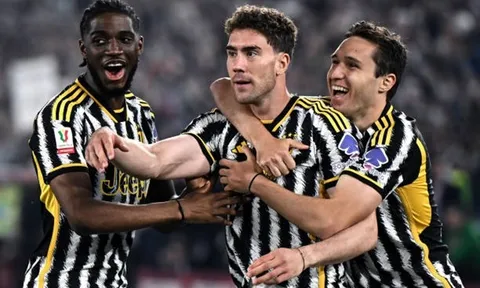 Vlahovic tỏa sáng giúp Juventus vô địch Coppa Italia