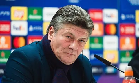 Napoli thua bạc nhược, Walter Mazzarri xin lỗi người hâm mộ