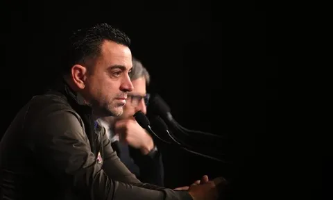 Xavi trừng phạt cầu thủ Barca sau trận thua Girona