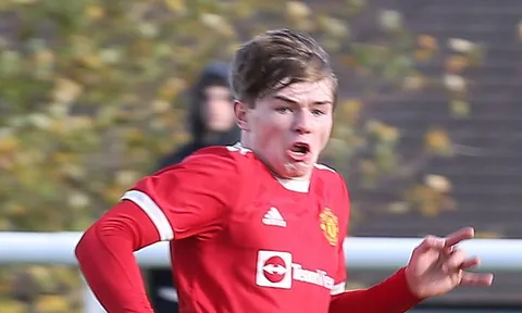 Man Utd ký HĐ mới với tài năng đến từ Liverpool