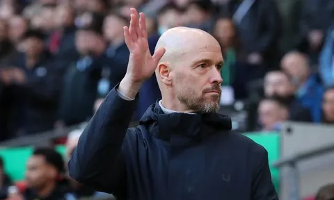 Ten Hag ra tuyên bố hùng hồn sau chức vô địch League Cup
