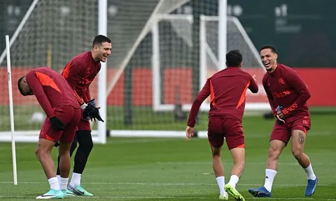 4 điểm nhấn buổi tập Man Utd: Lại là Maguire; Bất ngờ Casemiro
