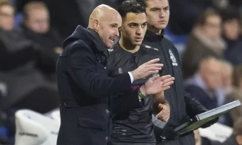 'Ten Hag sẽ bị M.U sa thải trước Pochettino ở Chelsea'