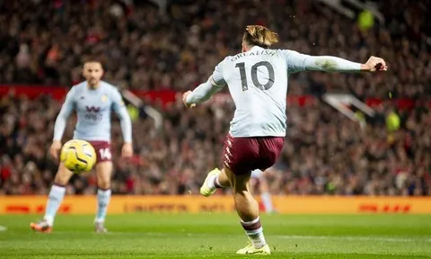"Cậu ấy đang bị lung lay bởi Man Utd"